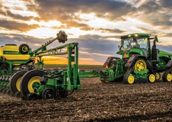 John Deere está invirtiendo en tecnología satelital