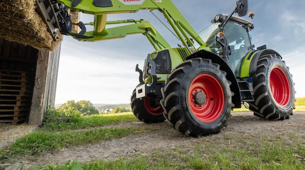 Vredestein apuesta por su serie Traxion 70 para tractores de entre 70 y 200 CV