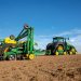 John Deere suma nueva tecnología de plantación y una excavadora eléctrica
