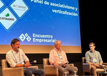 BLD+ en un encuentro con el sector porcino