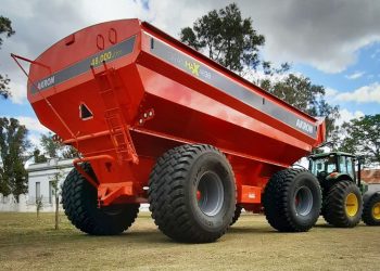 LANZAMIENTOS AKRON EN EXPOAGRO 2023