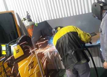 Se inauguró la “Escuela de soldadura de Apache”