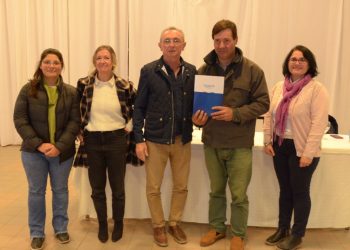 En la última semana, el gobierno provincial entregó créditos a tasa cero por más de 126 millones de pesos a productores afectados por la sequía