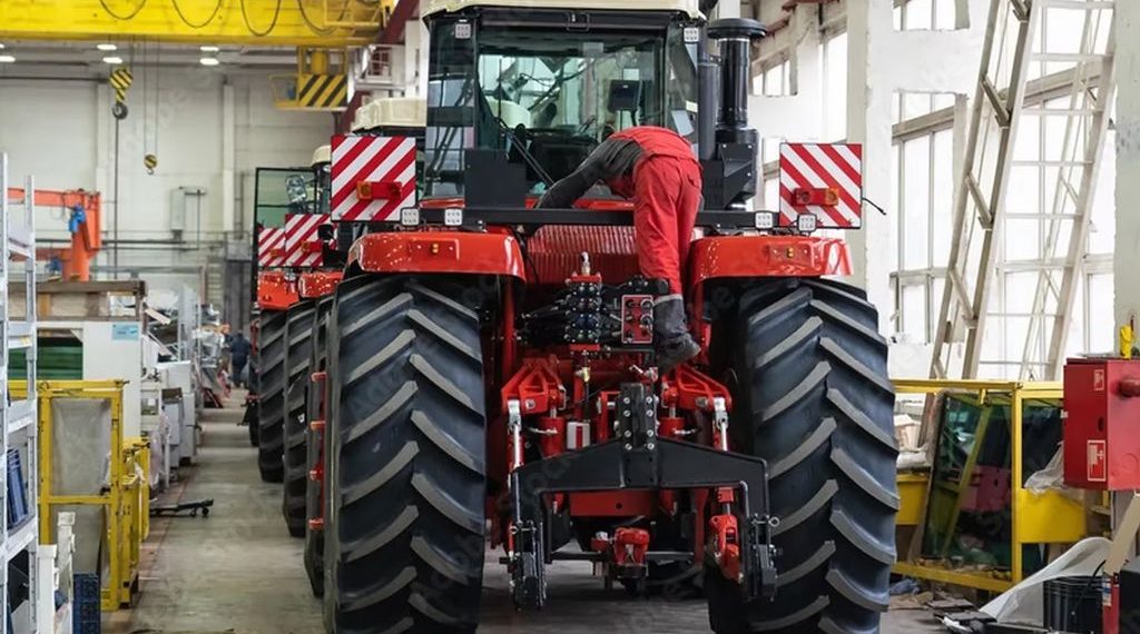 Empleos de maquinaria agrícola en riesgo por la falta de dólares para pagar repuestos importados