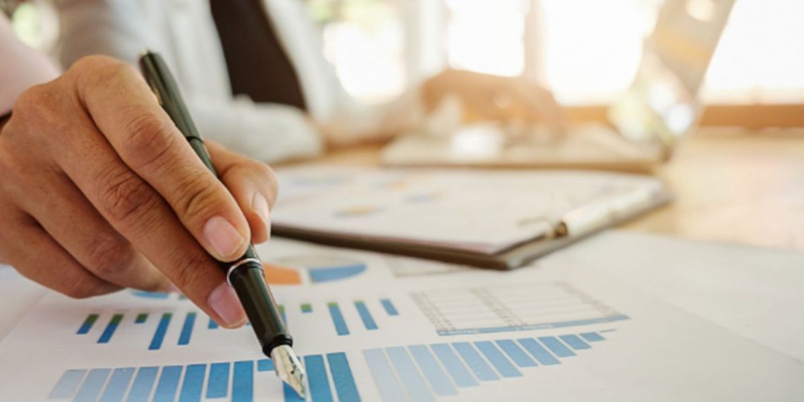 Baja de Tasas y Bolsa en Alza: ¿Oportunidades de Inversion?