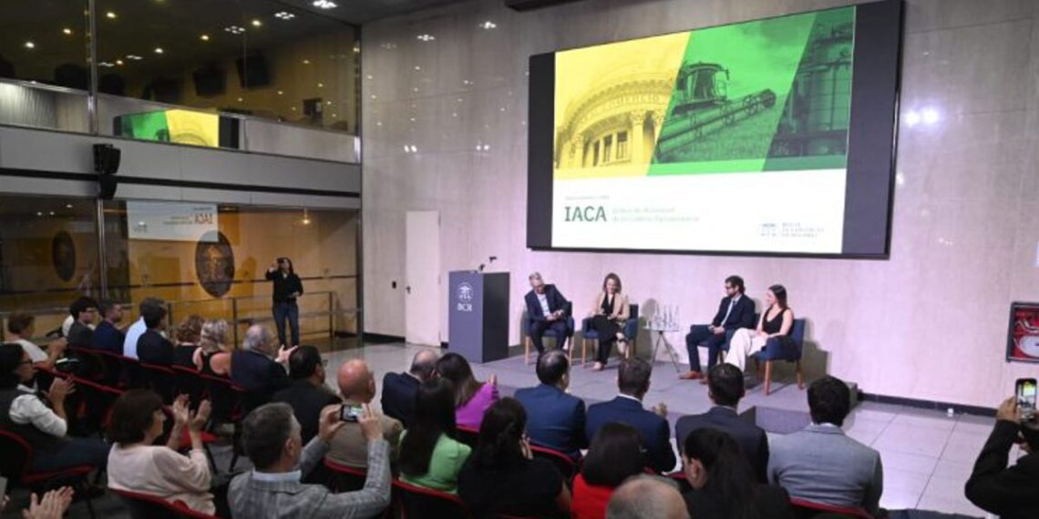 La Bolsa de Comercio de Rosario lanzó el IACA, el primer índice mensual que mide la actividad de toda la cadena agropecuaria argentina