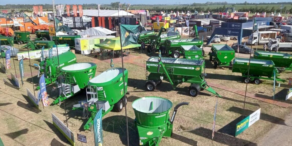 Industrias Montecor presentará sus nuevas tolvas autodescargables y más de 30 mixers en Expoagro 2026