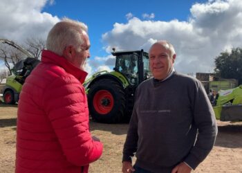 Entrega de tractor y segadora Claas a La Cañadita S.A. – Cañada Rosquín (Santa Fe).
