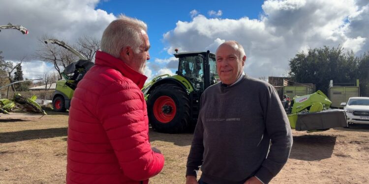 Entrega de tractor y segadora Claas a La Cañadita S.A. – Cañada Rosquín (Santa Fe).