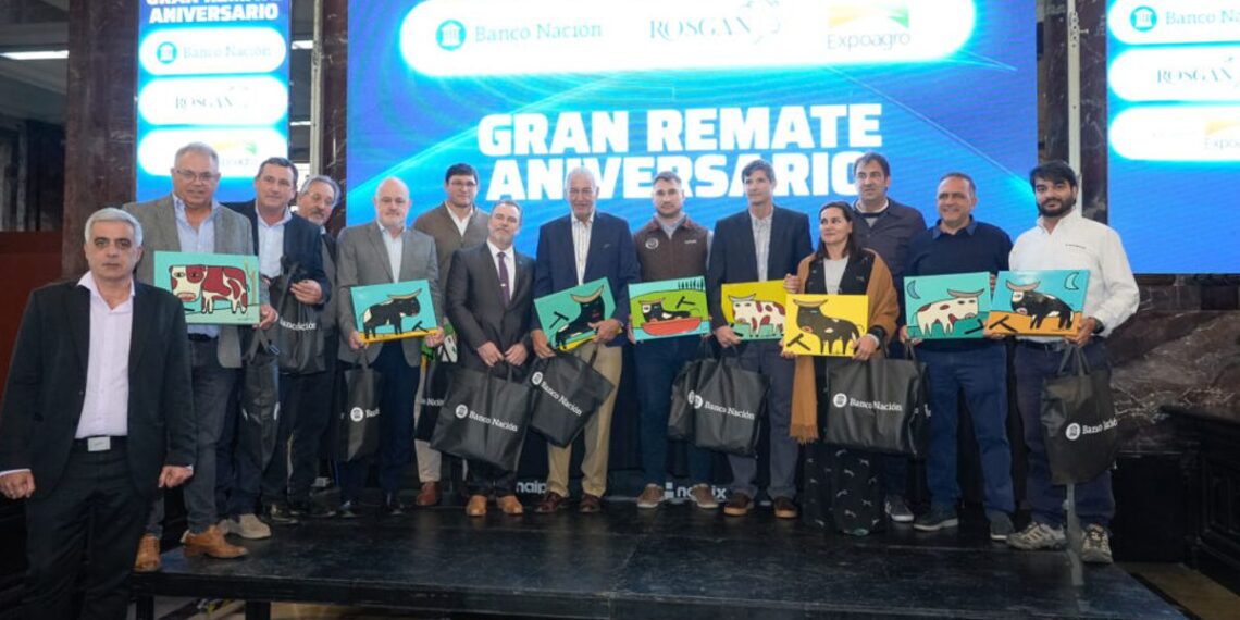 Un remate para celebrar: 15.000 cabezas en el aniversario de Rosgan y Banco Nación